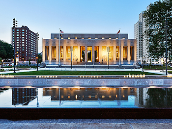 Soldiers Memorial Exterior