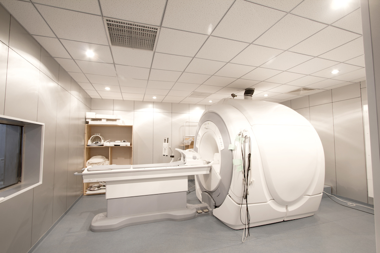 shutterstock_MRI smaller